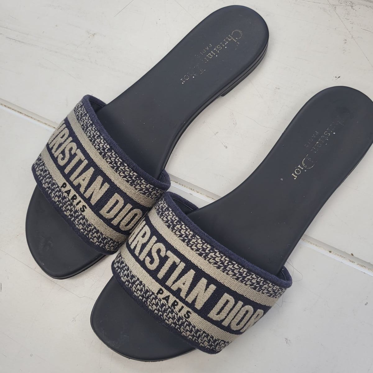 Christian Dior Navy US Shoe Size 39/8 Sandals – New Digz