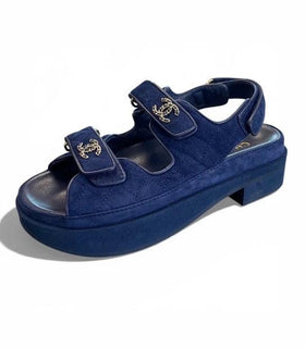 Chanel Navy US Shoe Size 8.5 Sandals