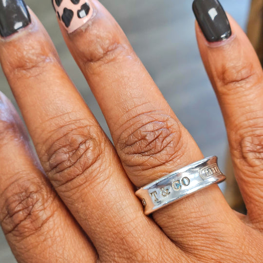 Tiffany & Co. 8 Sterling Silver – New Digz Consignment