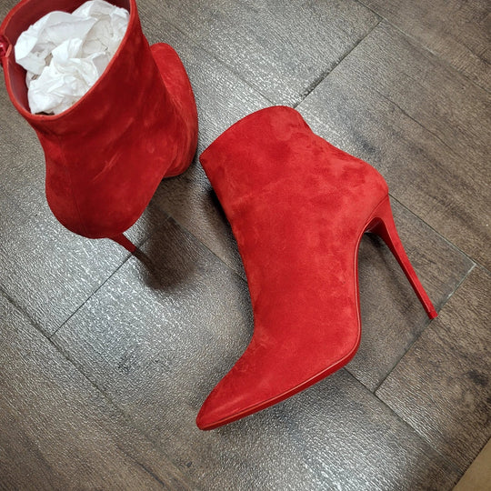 Christian Louboutin 靴ベラ　メタリックレッド　非売品 Christian Louboutin Red Boots 39 New Digz Consignment