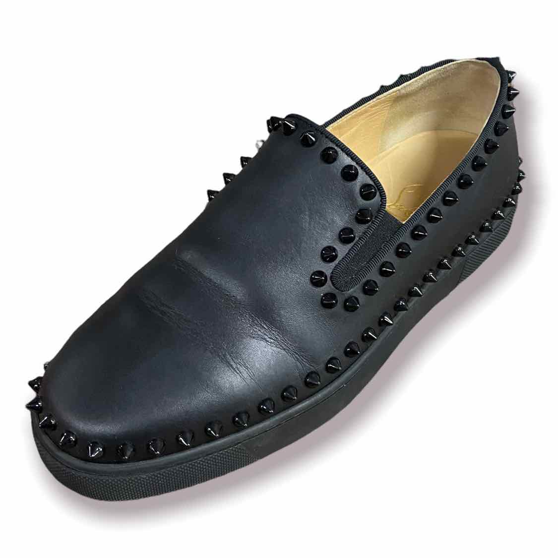 CHRISTIAN LOUBOUTIN - PIK BOAT FLAT - Black Suede SPIKED